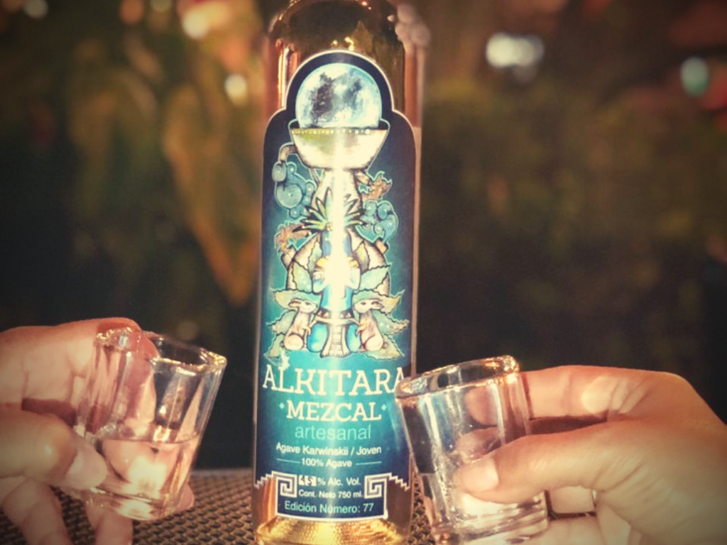 mezcal para compartir